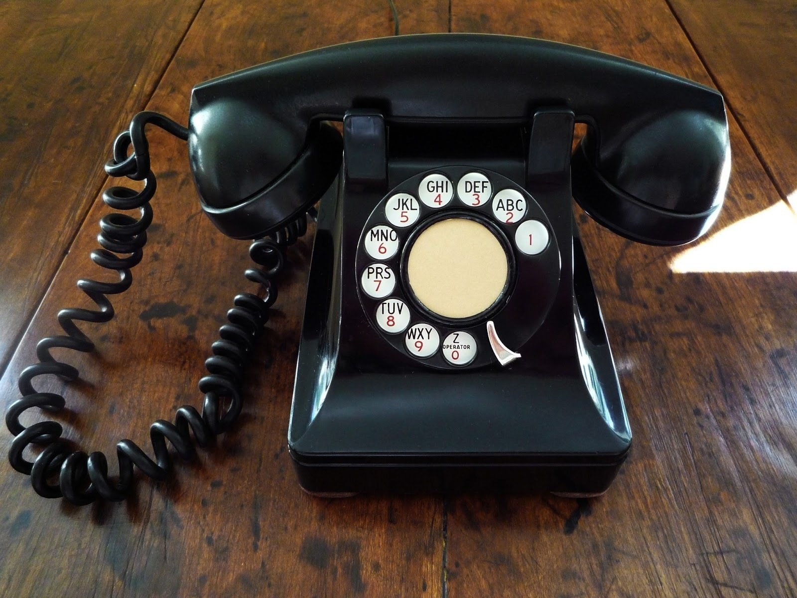 The rotary telephone was invention in the early 1900s.