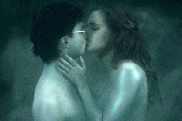 When the Horcrux kissing scene with Harry and Hermione was filmed, Rupert Grint had to be sent off the set, because he couldn't stop giggling.