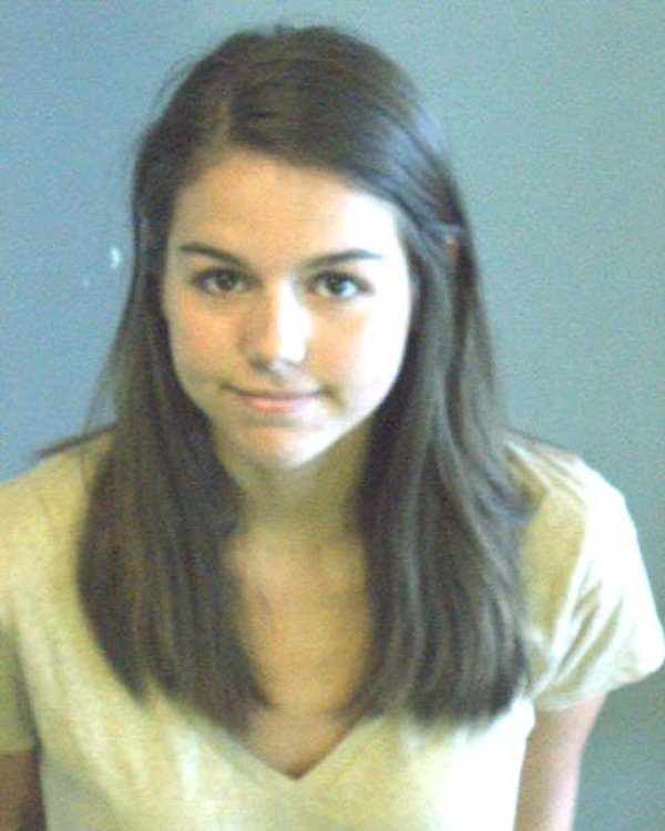 girls cute mugshots glamour 0 Girls with mugshots so good they could pass as headshots (22 Photos)