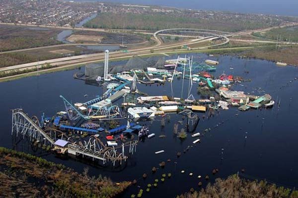 3.) Six Flags in New Orleans, Louisiana (closed in 2005)