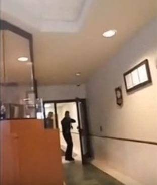 49269UNILAD imageoptim officers Man Records Himself Walking Into Police Station With AK 47