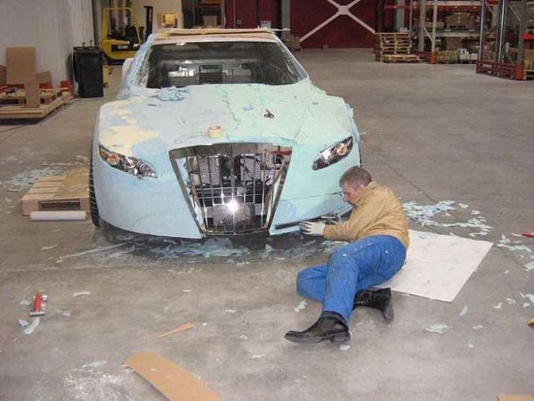 guy turns scrapyard junker into luxury sports car 44 photos 29 Guy turns scrapyard junker into luxury sports car (44 Photos)