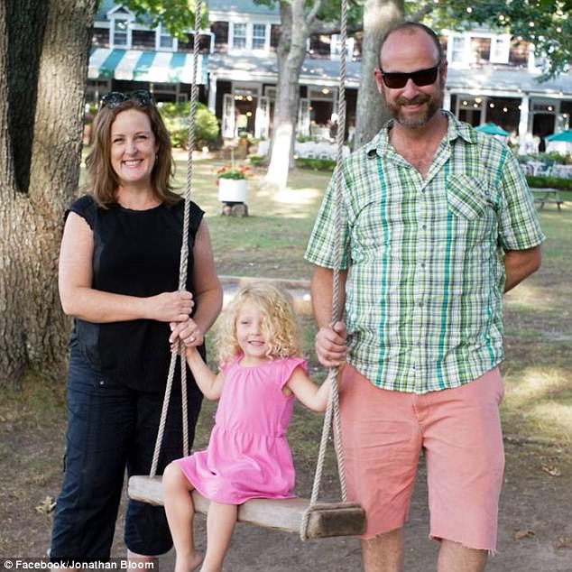 Delta paid Laura Begley Bloom’s family (pictured with husband Jonathan and daughter Lucy) $11,000 not to fly from New York City to Fort Lauderdale, Florida, during a travel meltdown that caused thousands of canceled flights over the weekend