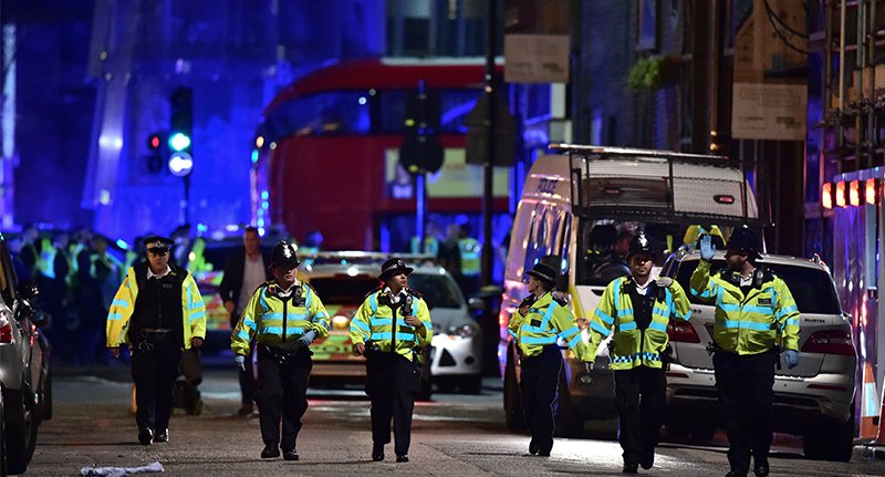 Martial Arts Expert Stabbed In Neck After Mistaking Terror Attack For Drunken Bar Fight london bridge fb