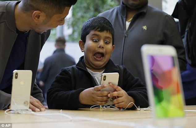 iPhone XL要来了！苹果新型手机将拥有「史上最大的萤幕」价格让果粉哭了！