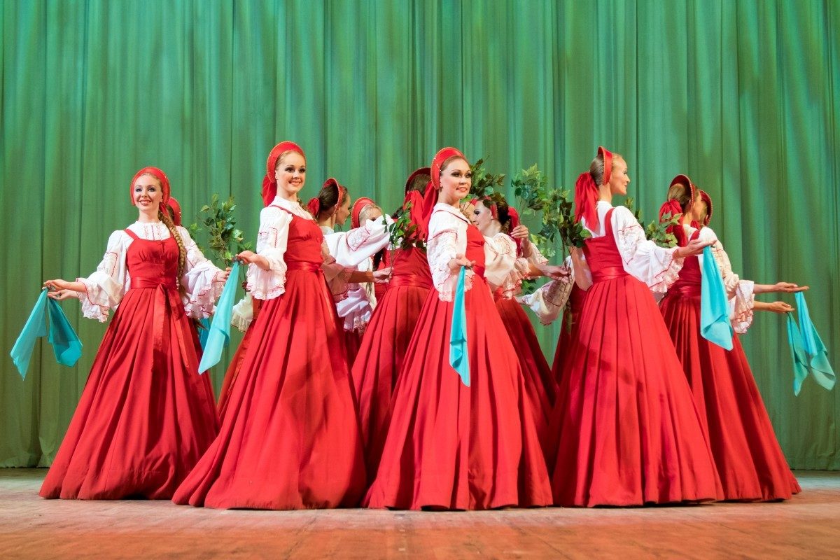 %e8%b2%9d%e8%90%8a%e5%8d%a1%e8%88%9e%e5%9c%98